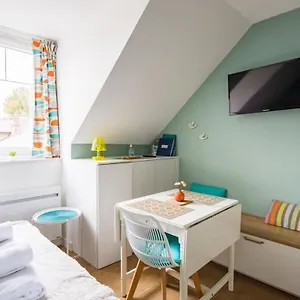 le-petit-nid-joli-studio-rnov-plage-5-min.inbrittany.com/